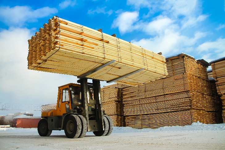 ЗАВОДСКАЯ ПОКРАСКА ДОСОК НА ОКРАСОЧНЫХ ЛИНИЯХ МАТЕРИАЛАМИ RENOWOOD